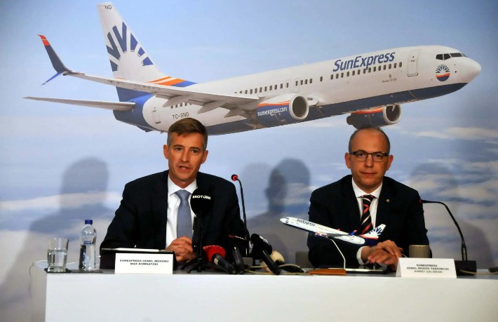 SunExpress Снажи 52.000 Мјеста: Британска Туристичка Трговина Дели Сигнал