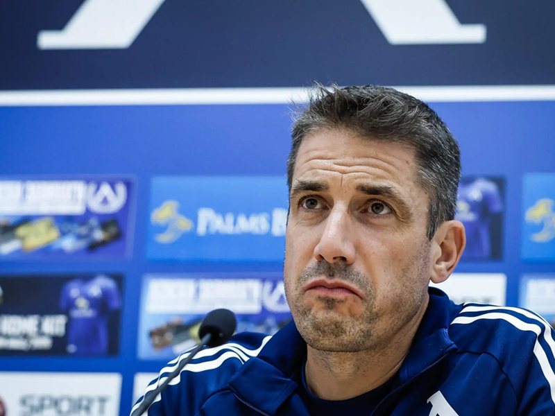 Levski Postane Prvenci Pred Obitelj Preminulog Trenera Julija Velasqueza