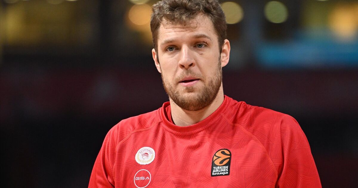 Vezenkov Vodi Olimpiakos U Final Four EuroLeague