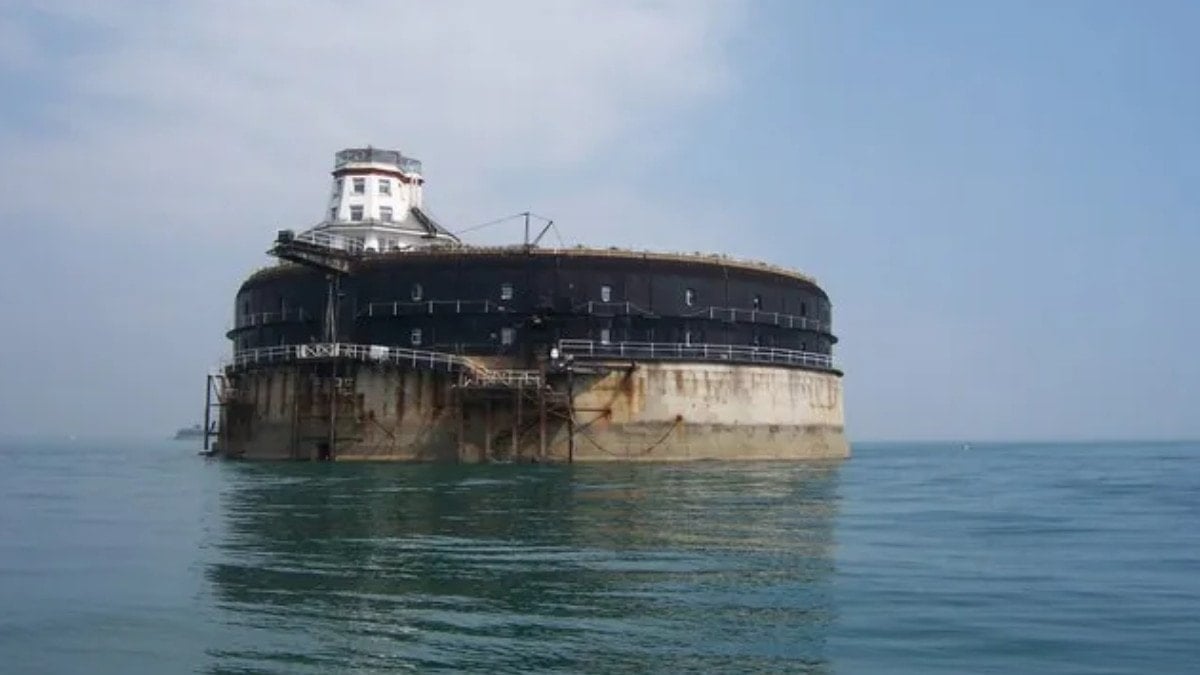 Луксозан хотел преobraзован из морске крепости