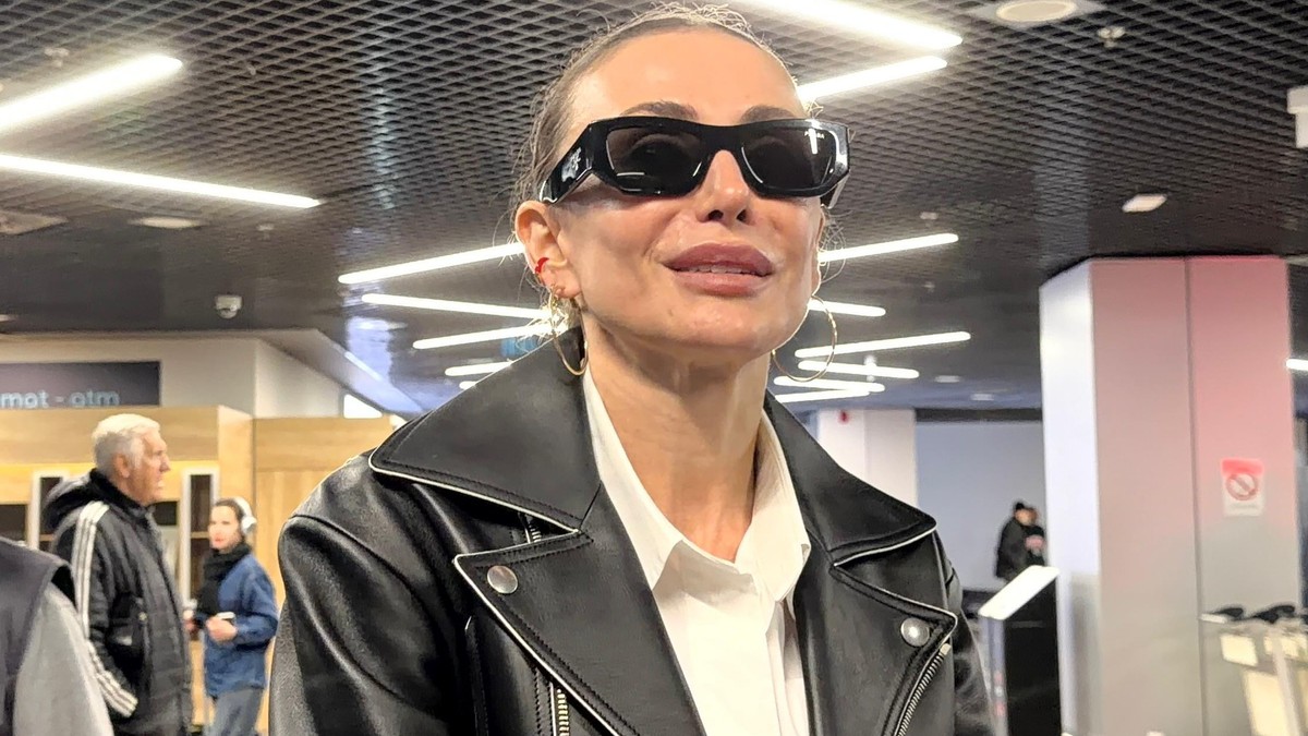 Емина Јаходић се враћа у Истанбул после успешних концерти у Србији