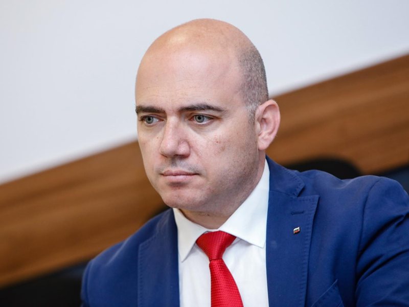 Министар Димитров с конкретне решење за више путника из Румуније, Немачке и Пољске
