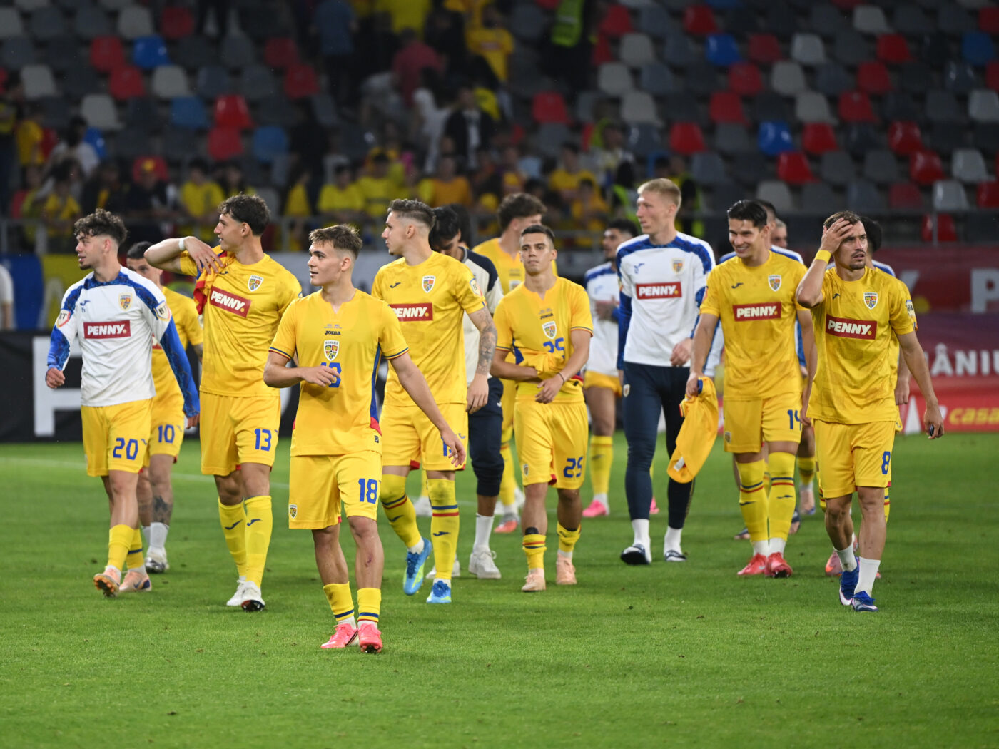 Хаџијина револуција: Олару блеснуо, Румунија победила Велс 2-1