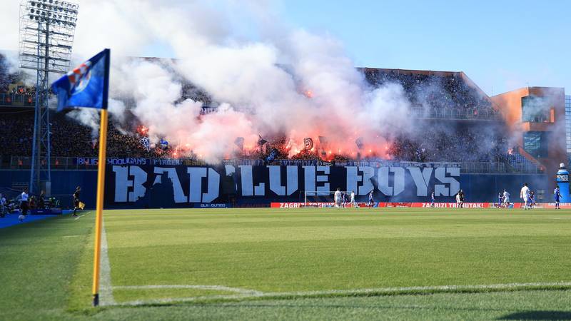 Video: Bad Blue Boys Naučavaju Torcida Nakon Maksimirskog Derbija
