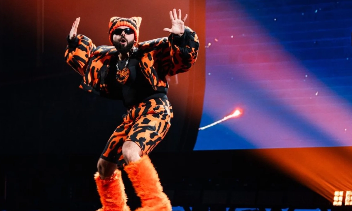 Akylas se pojavit ću na prvom polufinalu Eurovizije s dinamičnim scenskim postavljanjem (video)