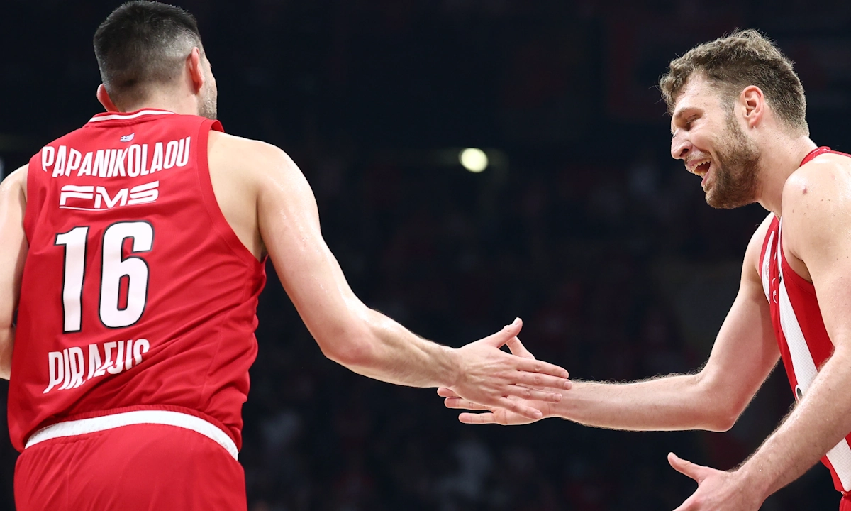 Olympiacos Osigurava Dublirano Pobjede Prema Monaco i Ulazi u Final-4 s Specijalnim Kojišćima