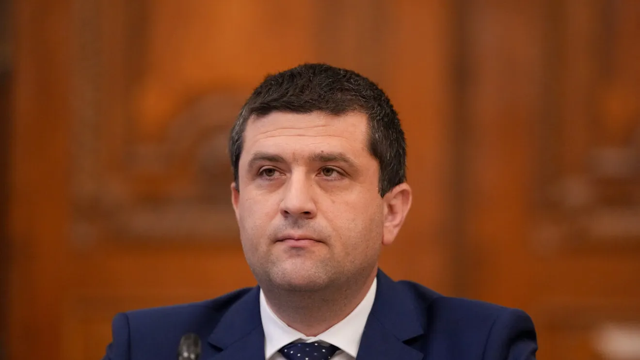 Министар Мируца се састао са поклоницима Стеауе, обрачунавање права на повезивање