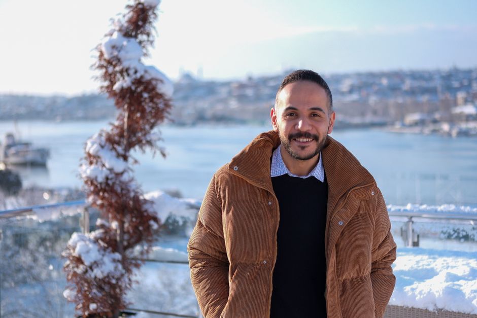 Берат Албајрак одбацује тврдњу ХРП-а о дефициту од 128 милијарди долара: Ближи поглед на економску дебату у Турској