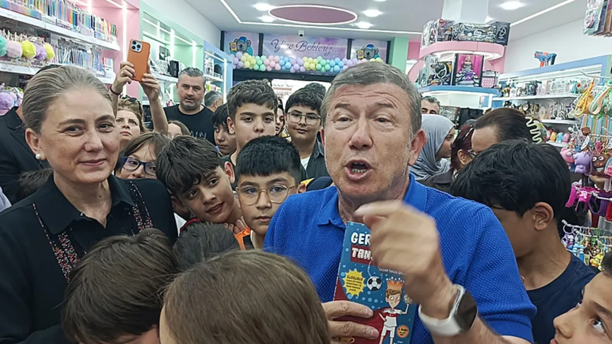 Танџу Колак критикује управљање Галатасарая
