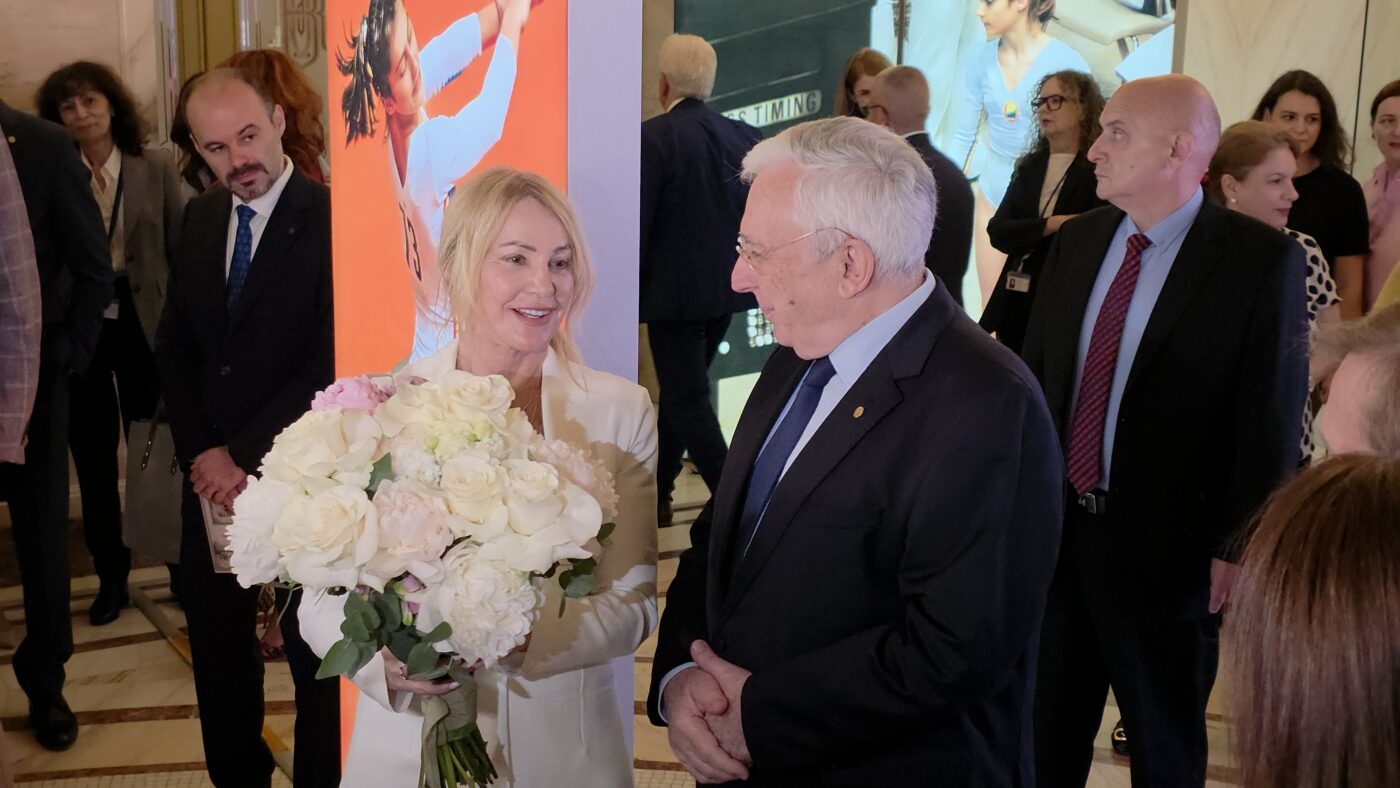 Надија Команечи почасти у БНР: Златне новчићи и говор Исарескуа краду шоу