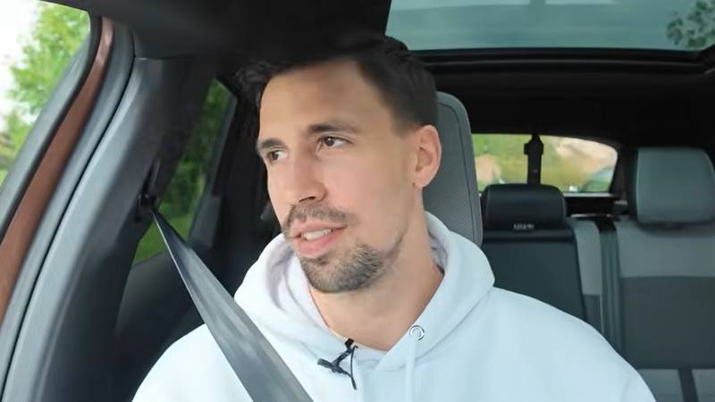 Капетан Мартиновић подршио Јосипу Шарцу