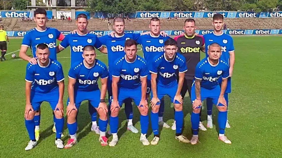 Levski (Karlovo) Pobjeđuje Asenovets na Poluvremenu