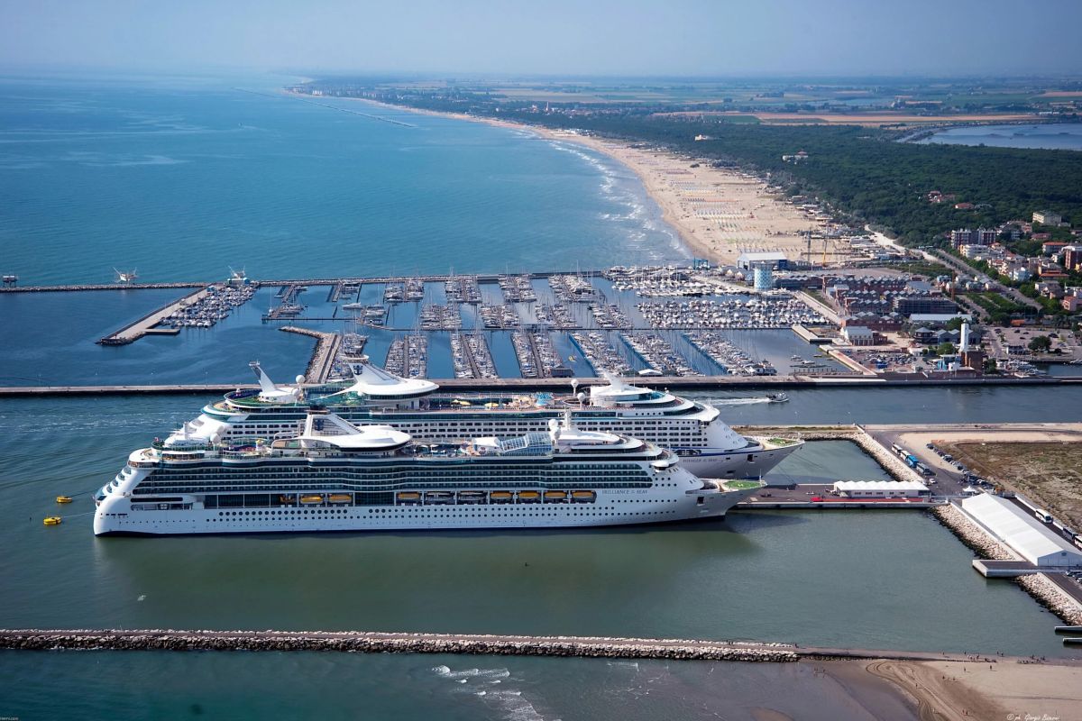 Ispit: Adriatički lunci dobivat će preko 340 milijuna eura ulaganja u mornarstvo i turizam do 2026.